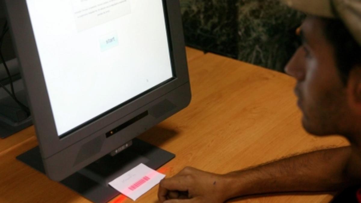 40 de utilizatori romani ai dc ar putea fi amendati pentru ca au pus la dispozitia internautilor