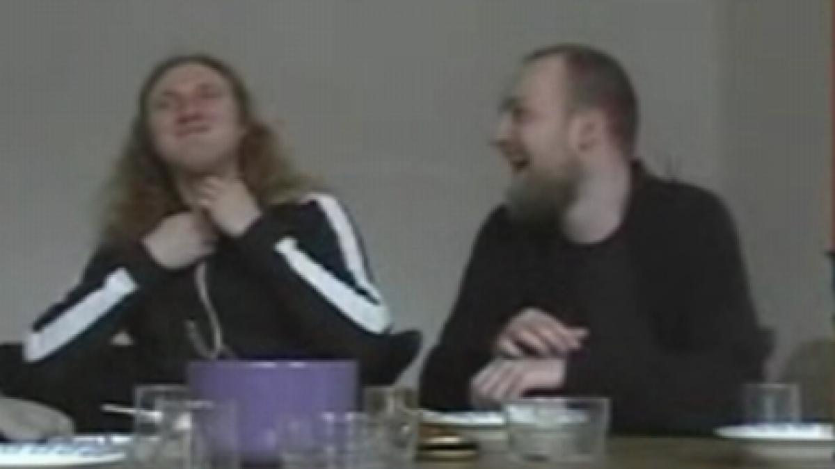 cum isi prezinta noul album doi rockeri inraiti video