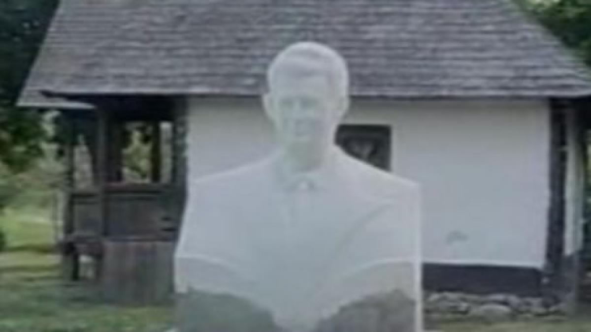 locuitorii din scornicesti sunt convinsi ca trupurile deshumate sunt ale sotilor ceausescu video