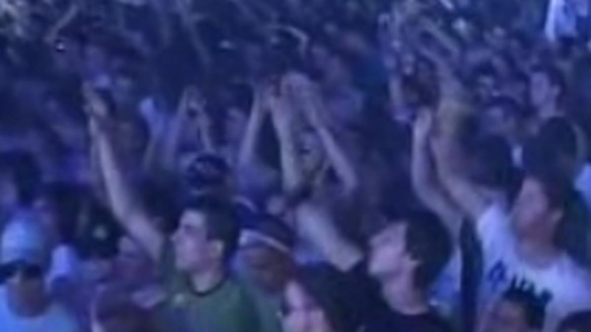 distractie pe litoral imagini de la liberty parade video