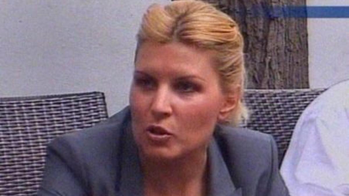 elena udrea a preluat conducerea pdl bucuresti misiunea mea nu este sa candidez la primarie video