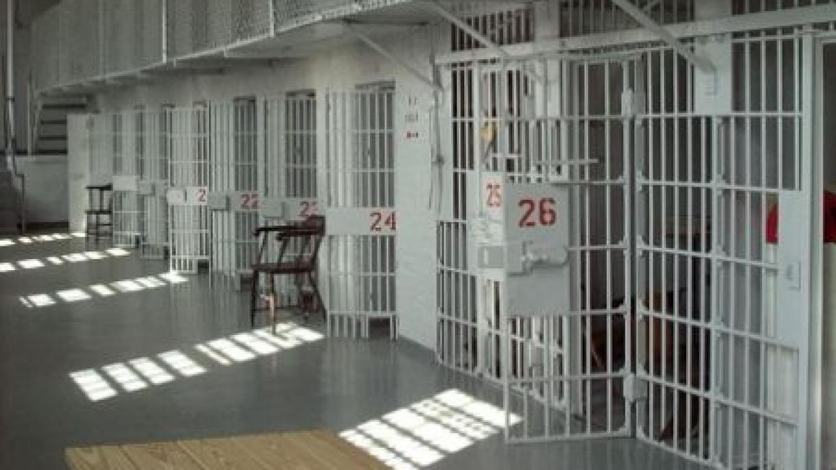 detinuti din mexic eliberati in timpul noptii pentru a comite crime la comanda