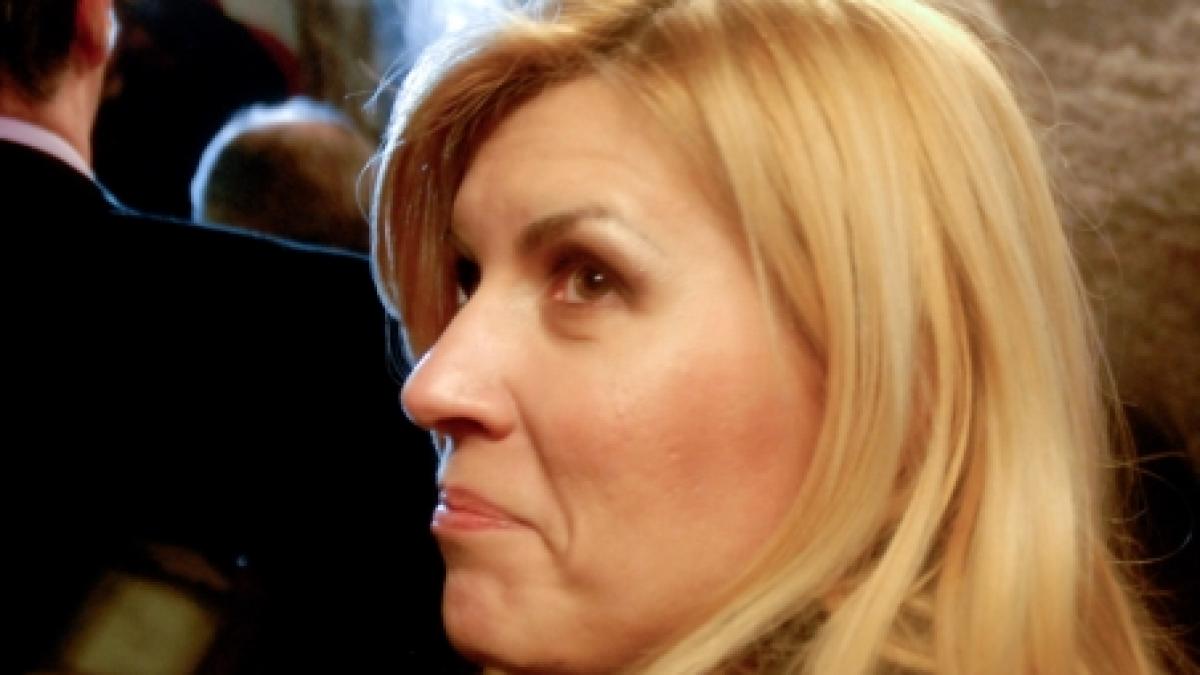 elena udrea pedeapsa capilara a bucurestiului