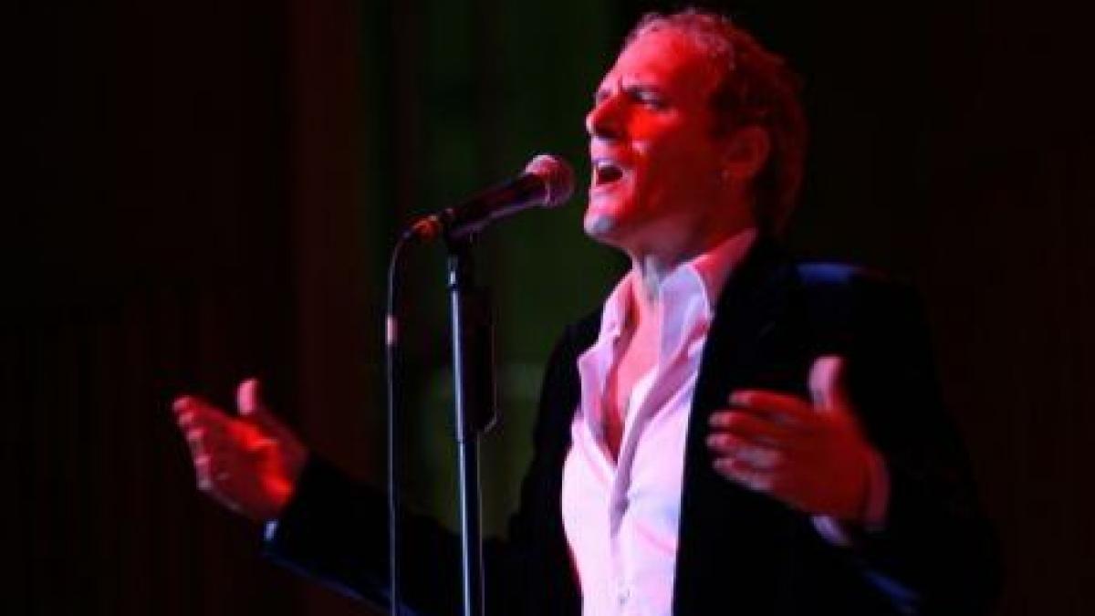 michael bolton revine in romania artistul va concerta la constanta video