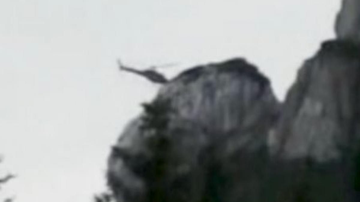 ancheta continua in bucegi cutia neagra a elicopterului prabusit trimisa spre israel video
