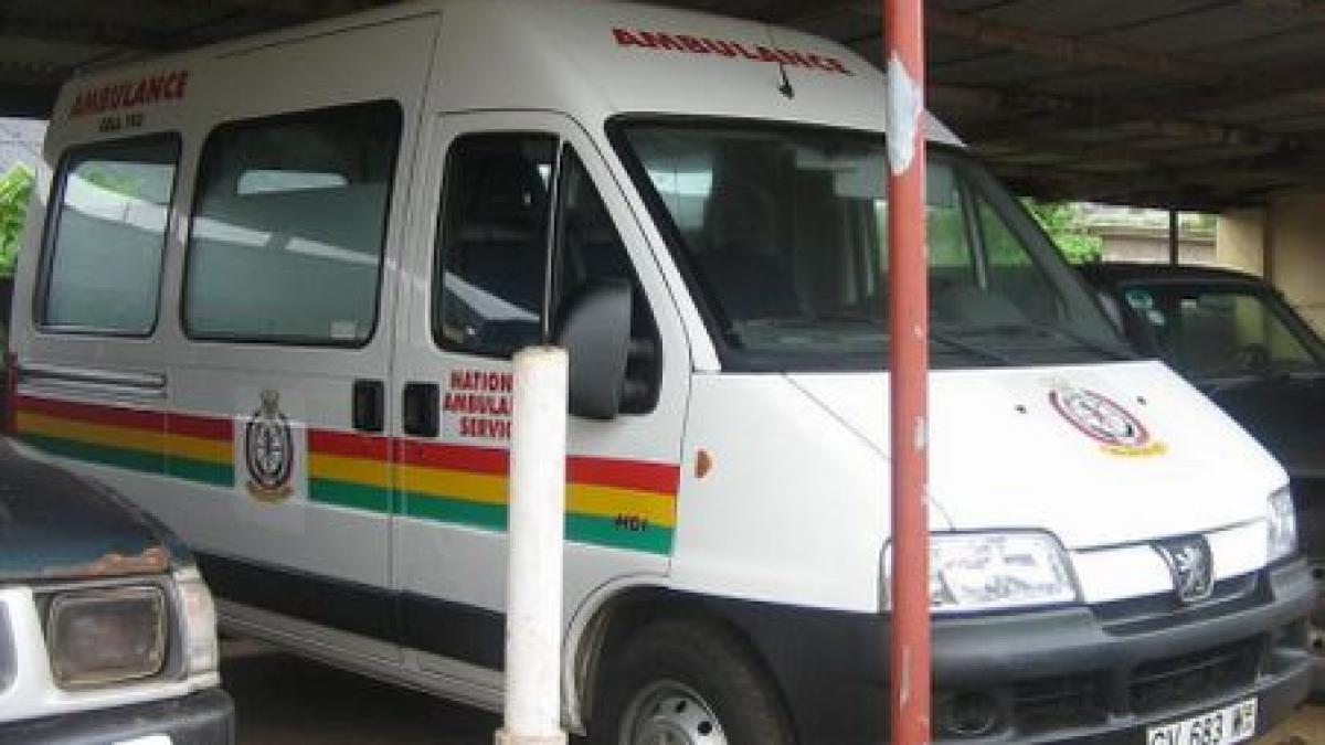 un muncitor roman a murit strivit de o betoniera in italia video