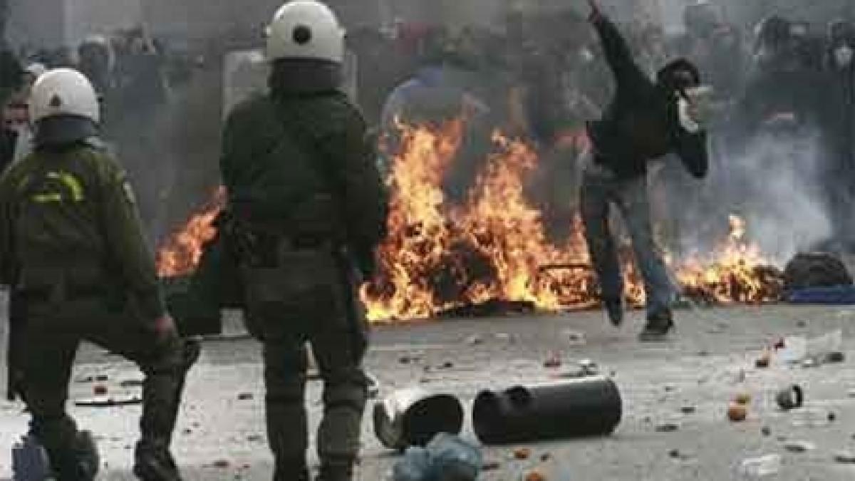 anarhistii ameninta ca vor teroriza grecia daca autoritatile nu renunta la masurile de austeritate