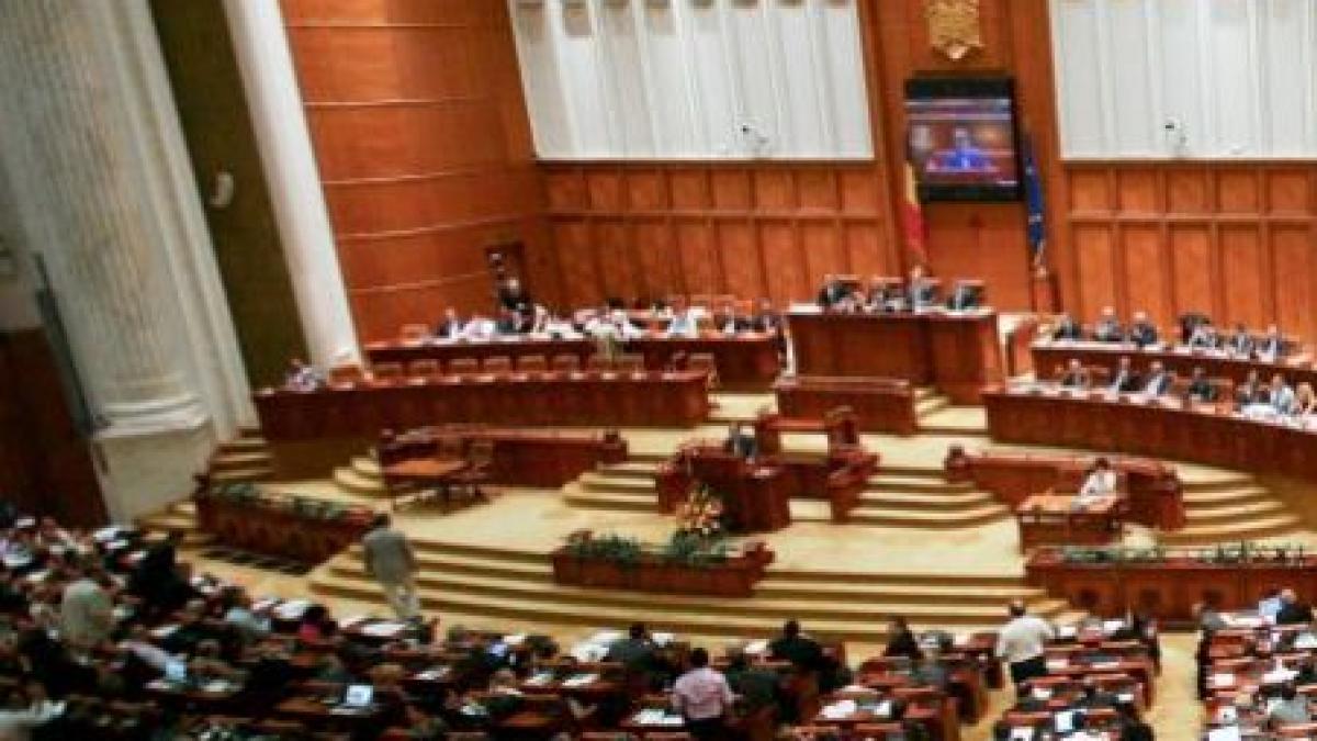 parlamentul se reuneste in sesiune extraordinara pe 16 august
