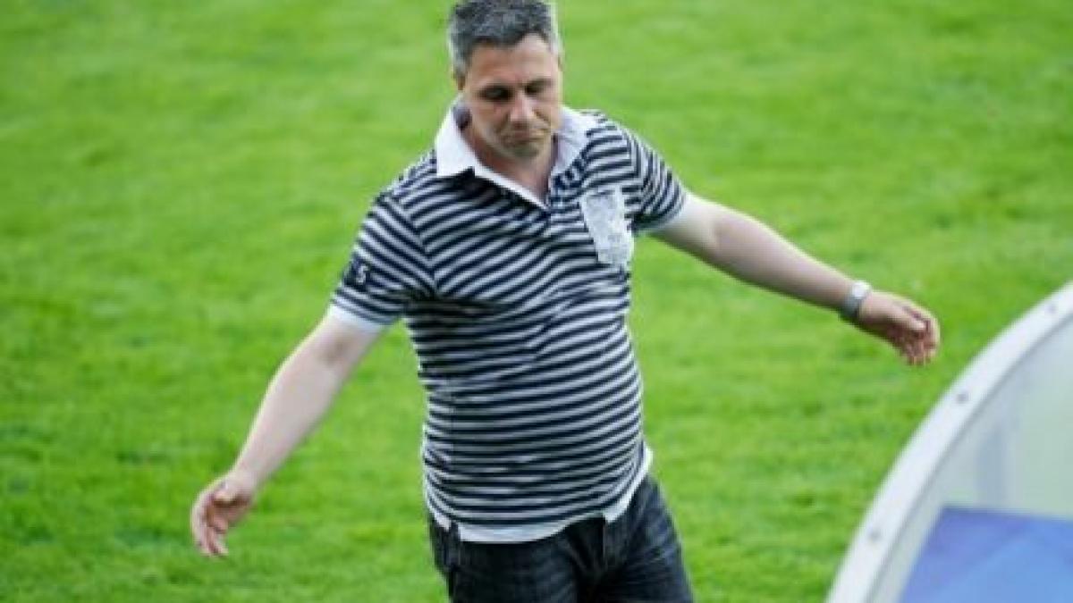 remiza alba in partida dintre rapid si otelul galati dorinel munteanu atacat cu un pahar de plastic