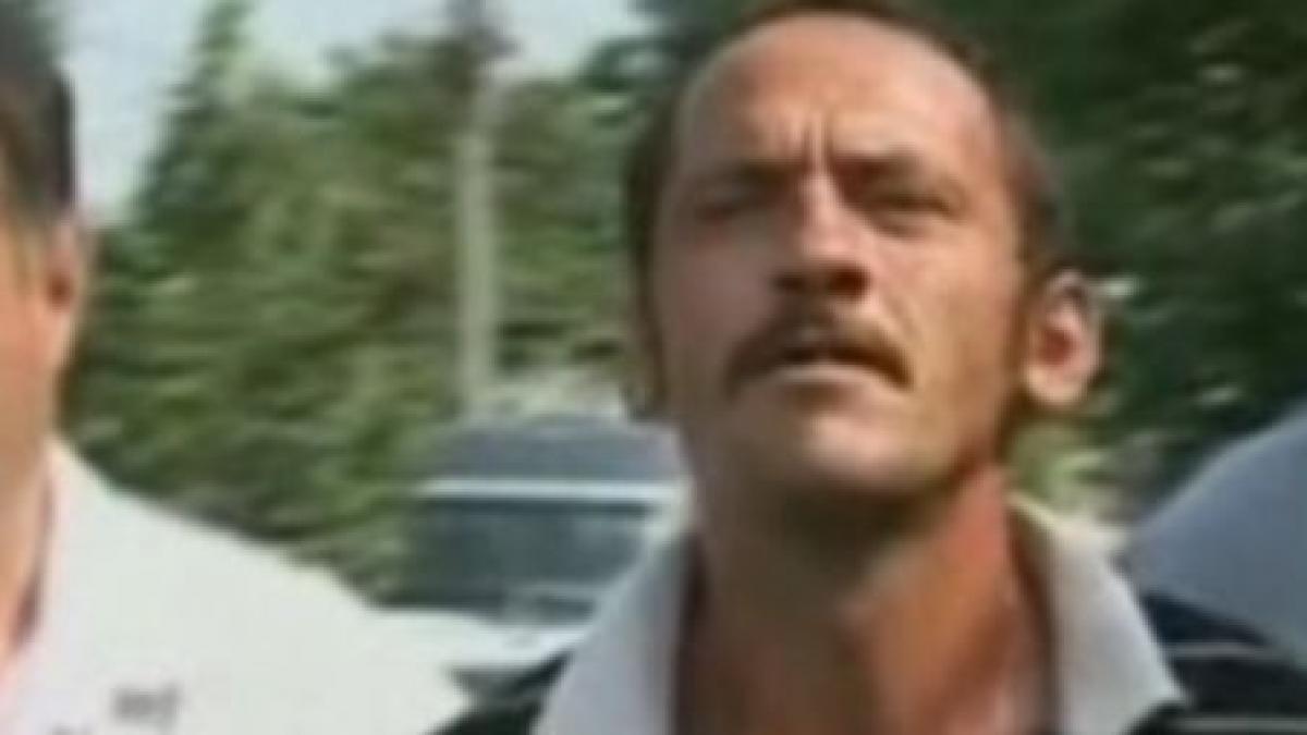 a violat si ucis o fetita de 11 ani dupa care a ingropat o intr o gradina video