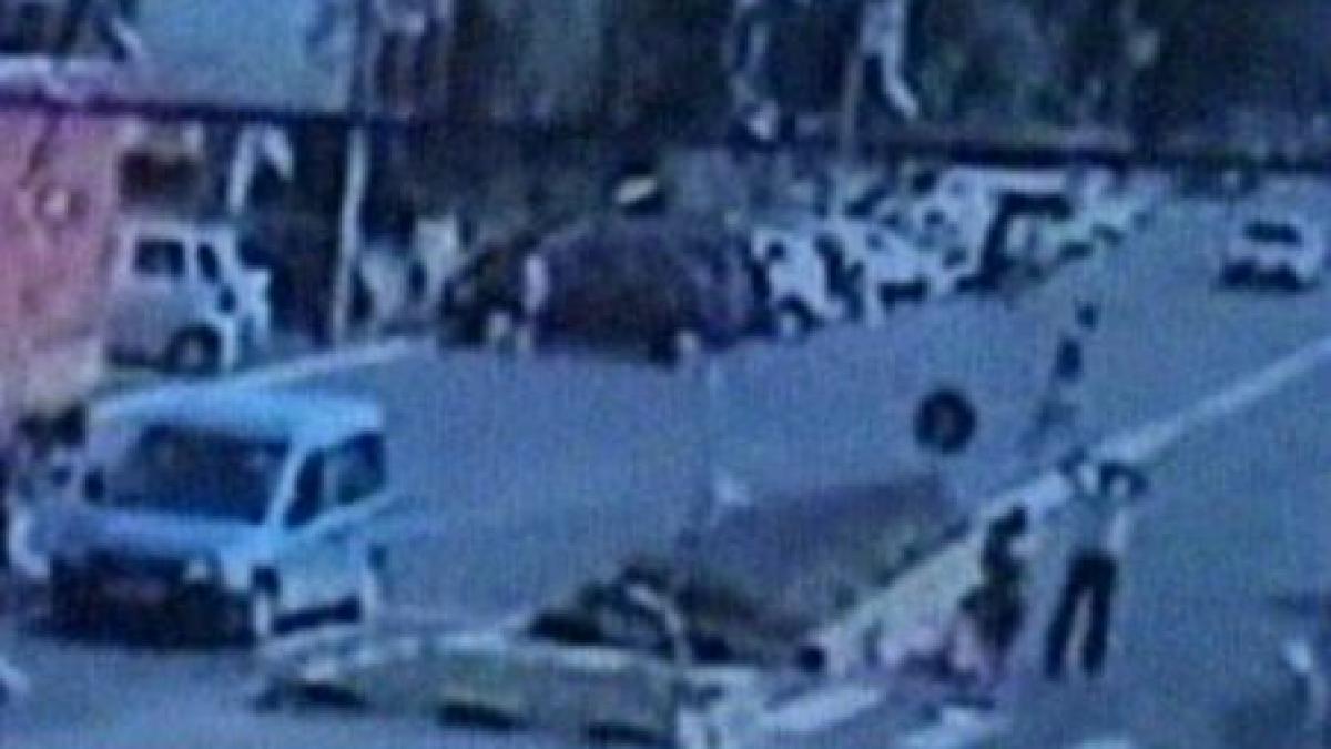 bistrita o femeie cu un carucior lovita pe trecerea de pietoni video