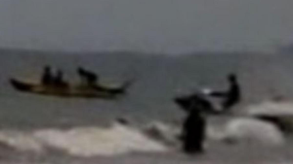 cu ski jet ul printre turisti la mamaia video