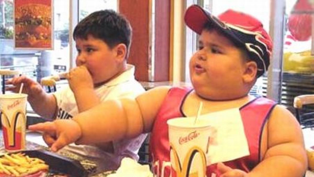 studiu copiii obezi ajung mai repede la pubertate