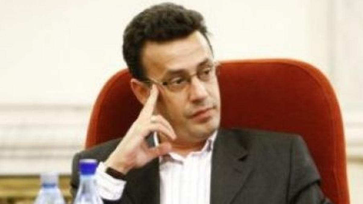 victor ciutacu provocat la o confruntare televizata de unul dintre agresorii de la mall video