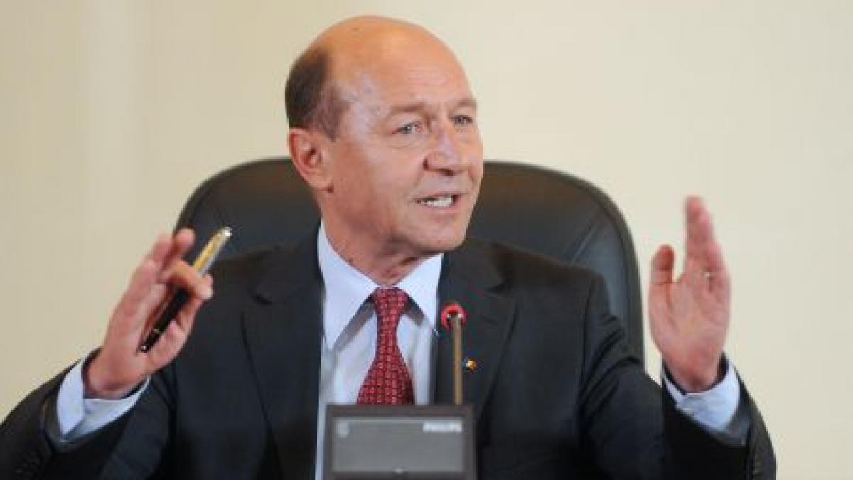 basescu suparat pe contabila de la cotroceni ca nu i a virat salariul in fondul de donatii