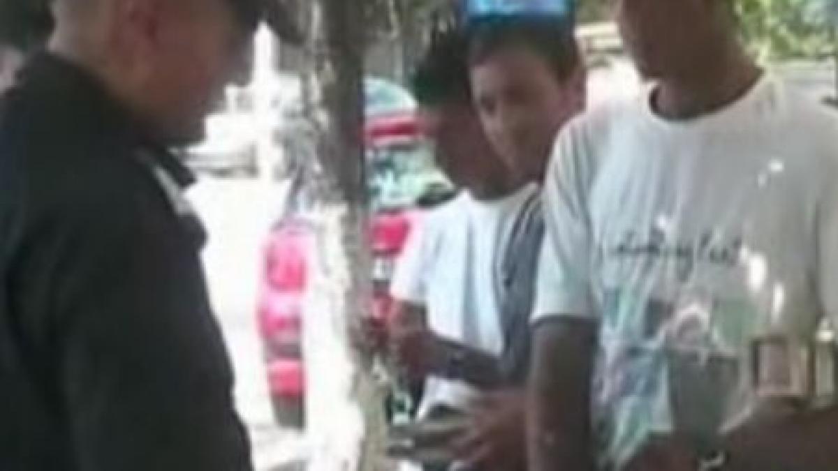 comerciantii ambulanti din capitala amendati dupa mai multe razii ale jandarmeriei video