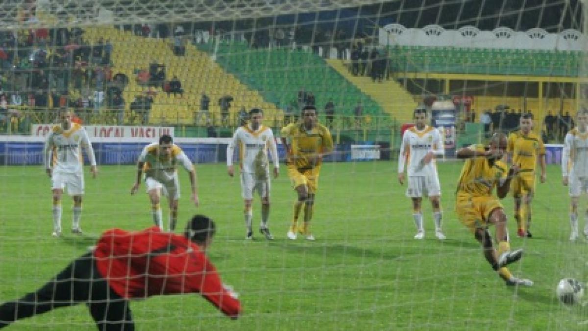 fc vaslui obtine prima victorie in actualul sezon 2 1 cu fc brasov