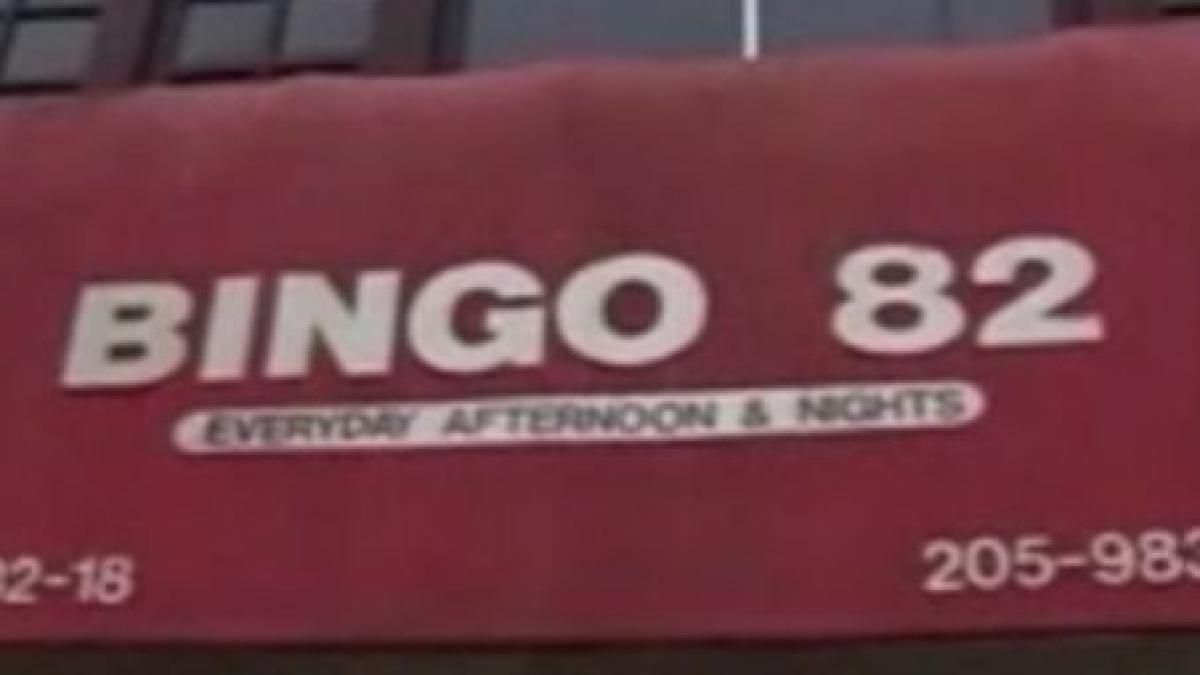 o romanca si doi complici au inselat mai multi americani cu 800 000 de dolari video