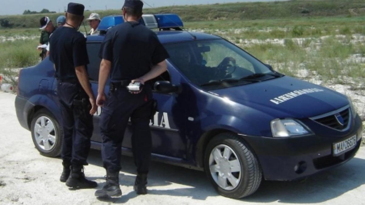 amenzi pentru camparea pe plajele din vadu si corbu chiar daca nu exista indicatoare care sa