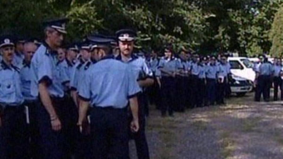 galati protest al politistilor comunitari fata de disponibilizari scolile raman fara gardieni