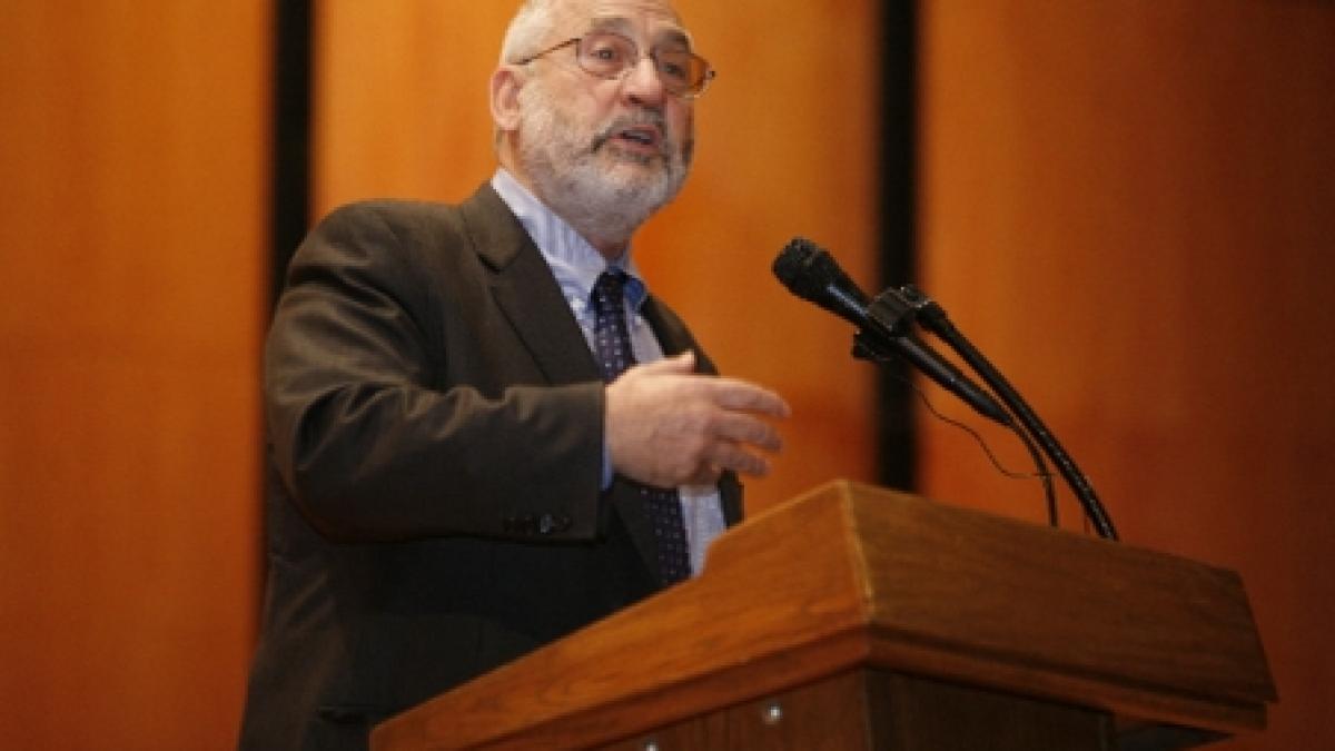 economist laureat al premiului nobel europa ar putea intra din nou in recesiune