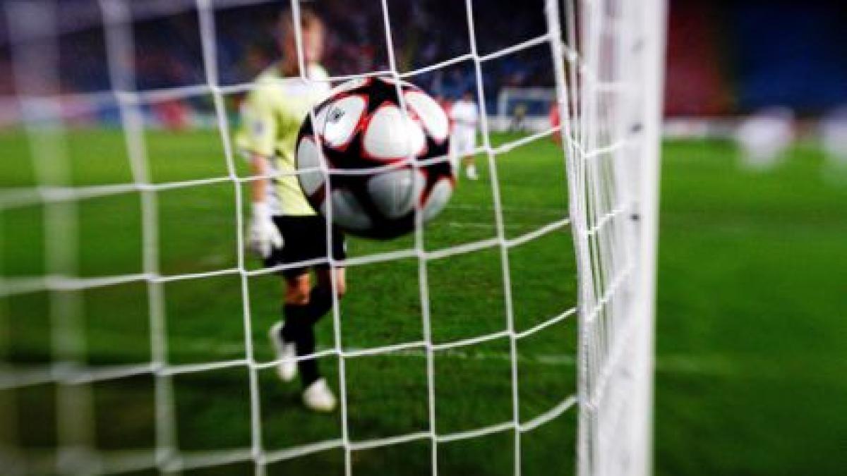 unirea urziceni eliminata din liga europa dupa 1 1 cu hajduk split