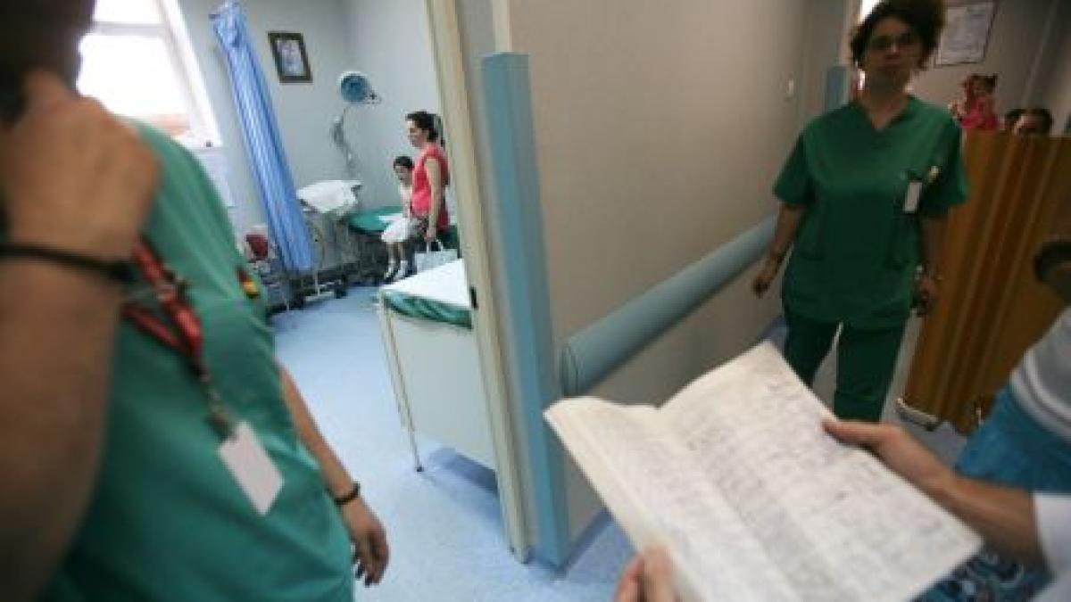 o asistenta de la grigore alexandrescu a facut infarct la serviciu colegii acuza si volumul mare de