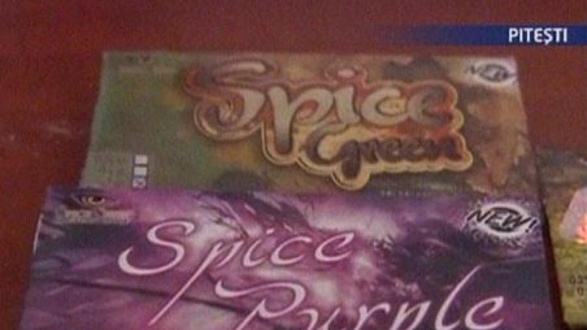 peste 4 000 de produse etnobotanice confiscate de politistii argeseni in urma unor perchezitii