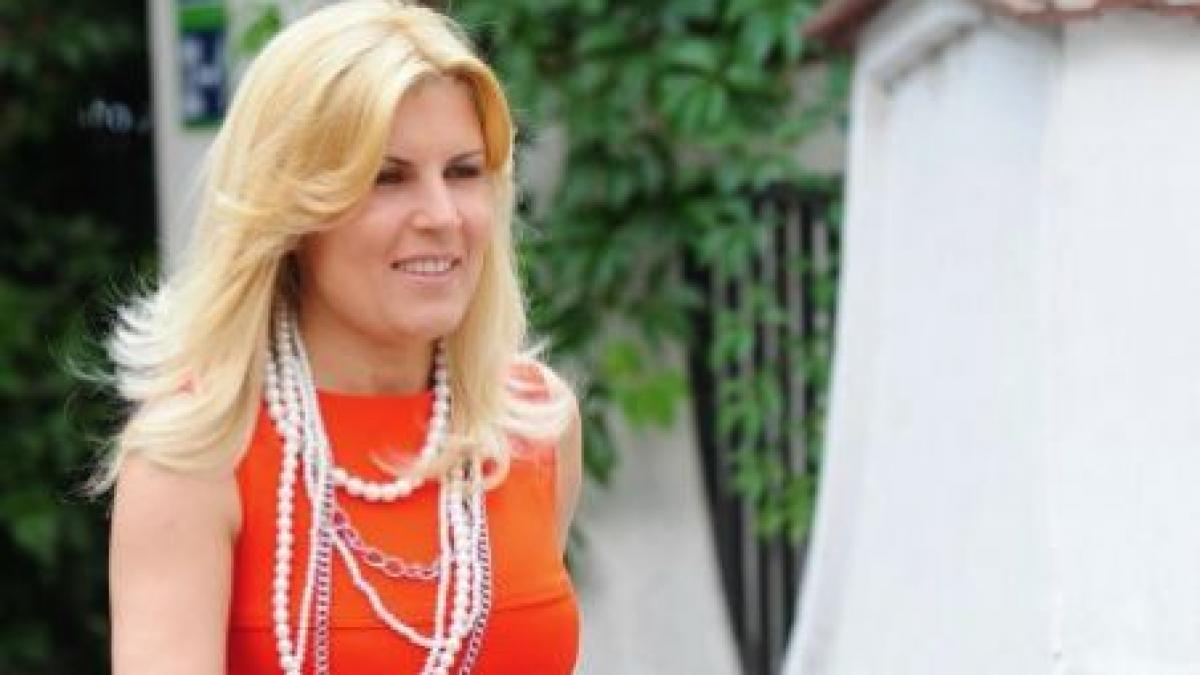 udrea vrea sa ridice terra o statiune pe litoral care se vrea a fi unica in romania