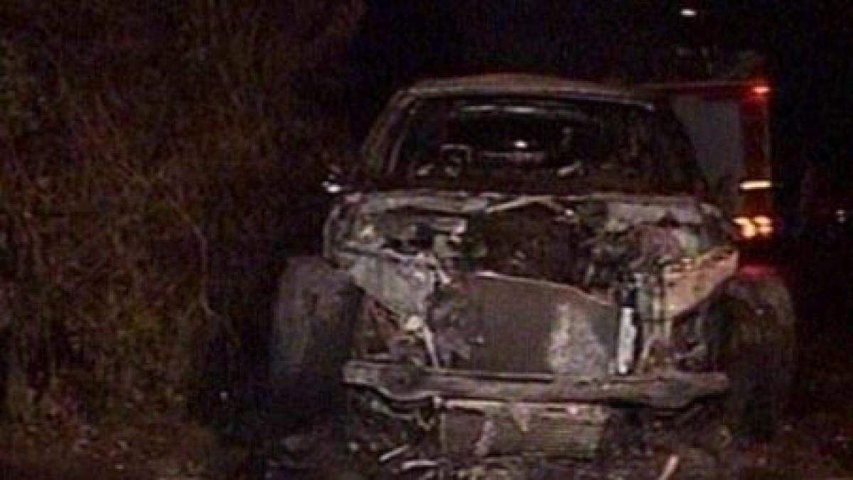 patru masini de lux au ars luni noapte in capitala video