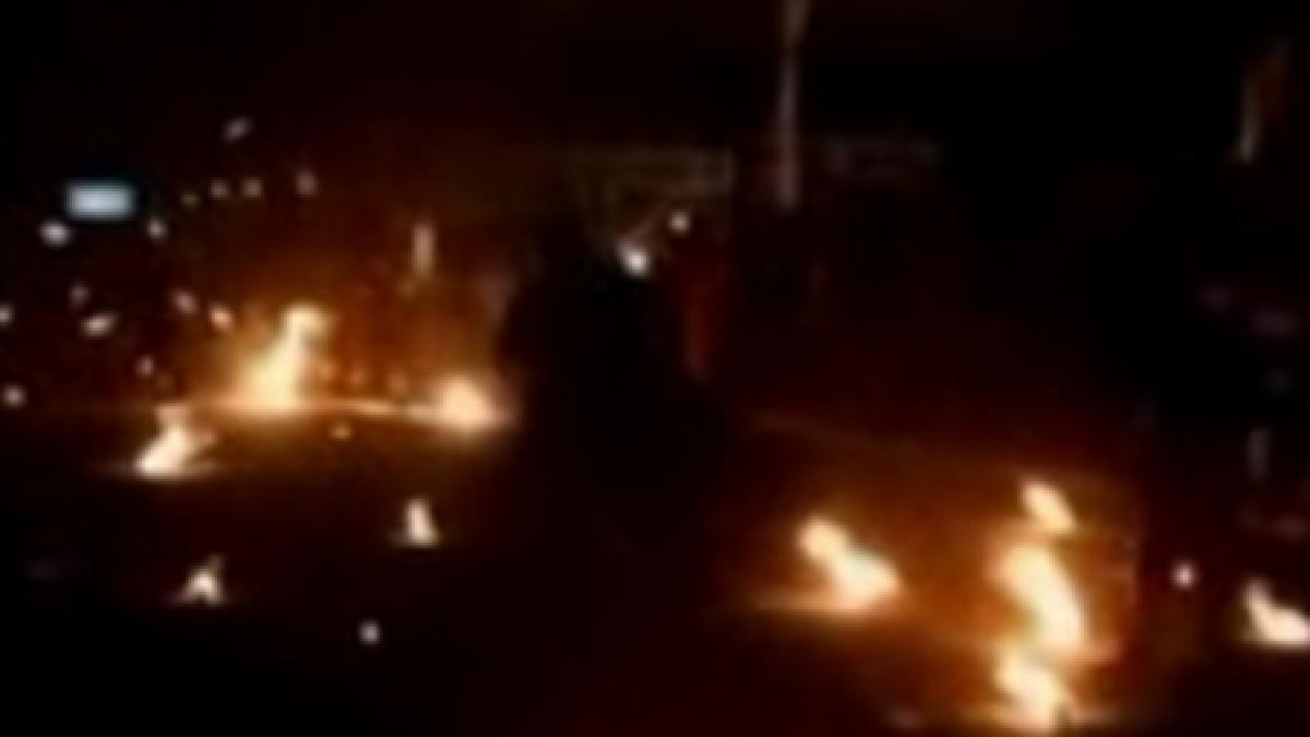 traditie in salvador bataie cu mingi de foc video