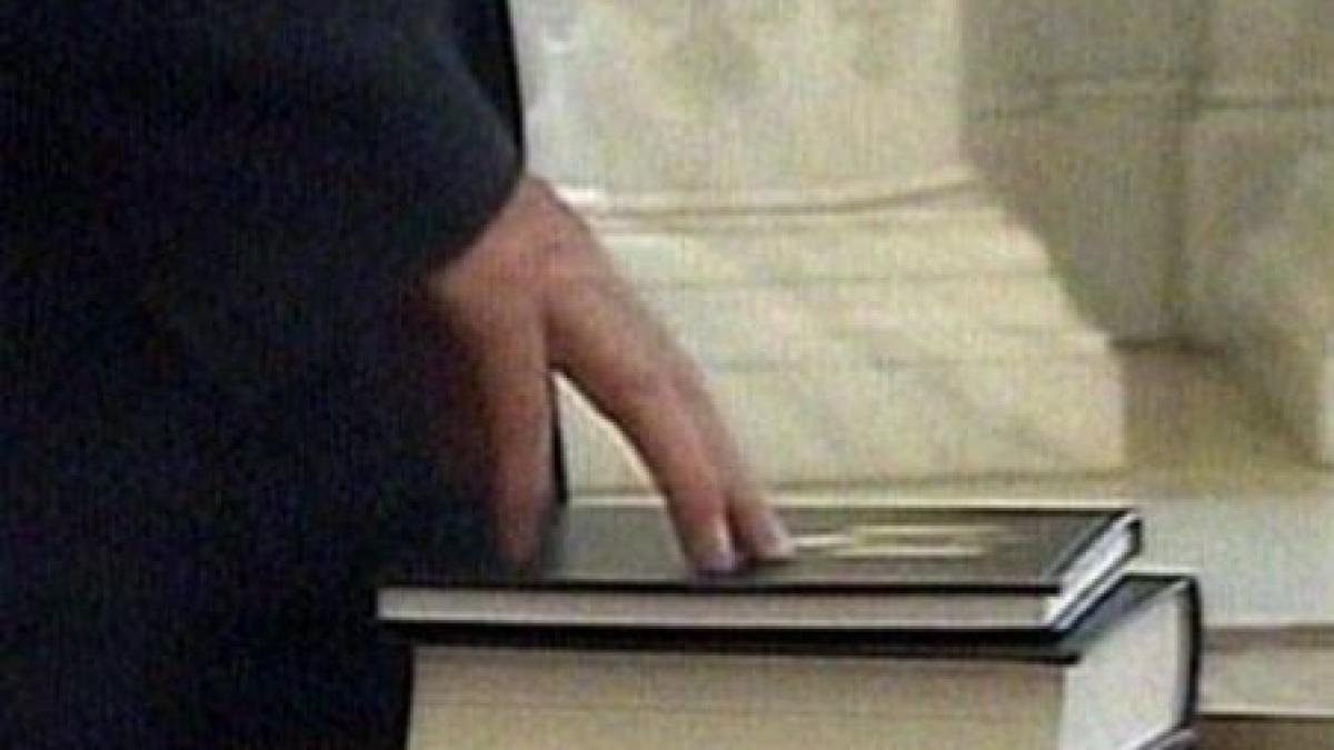 cei sase noi ministri au depus juramantul vezi imagini de la ceremonie video