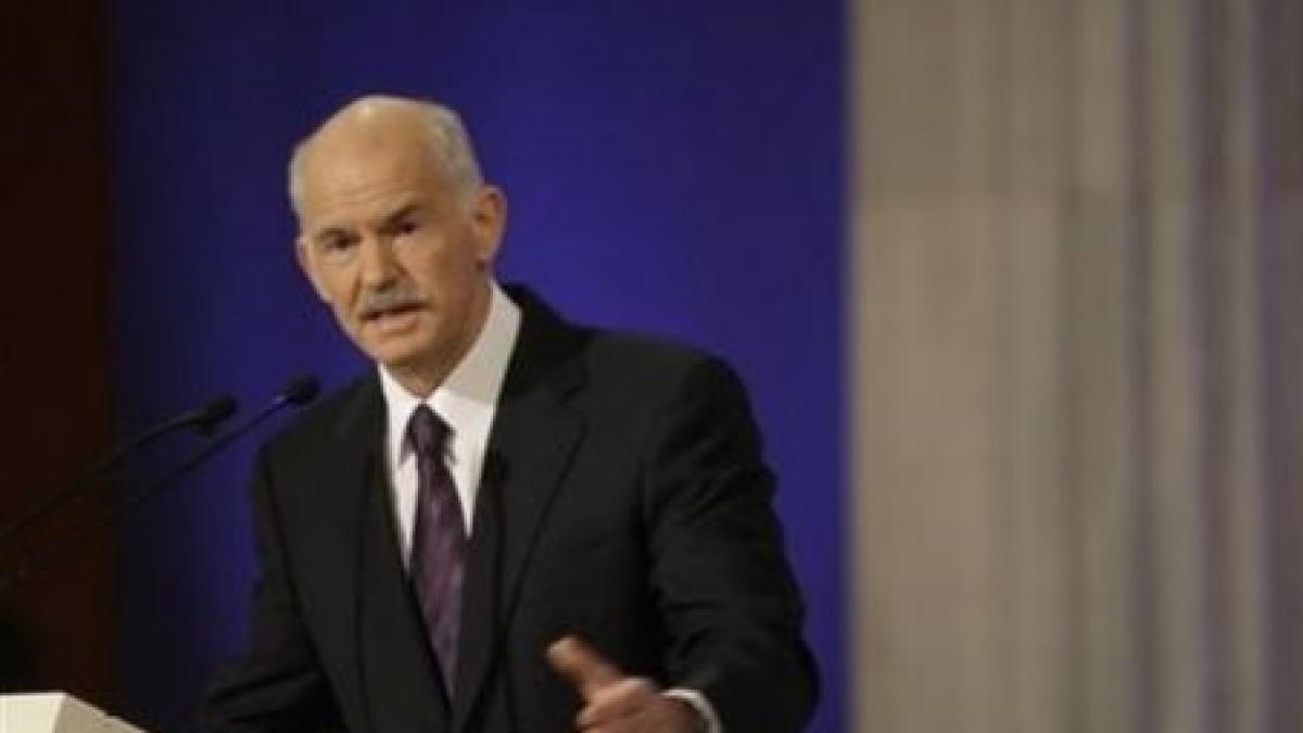premierul grec georges papandreou si a remaniat guvernul