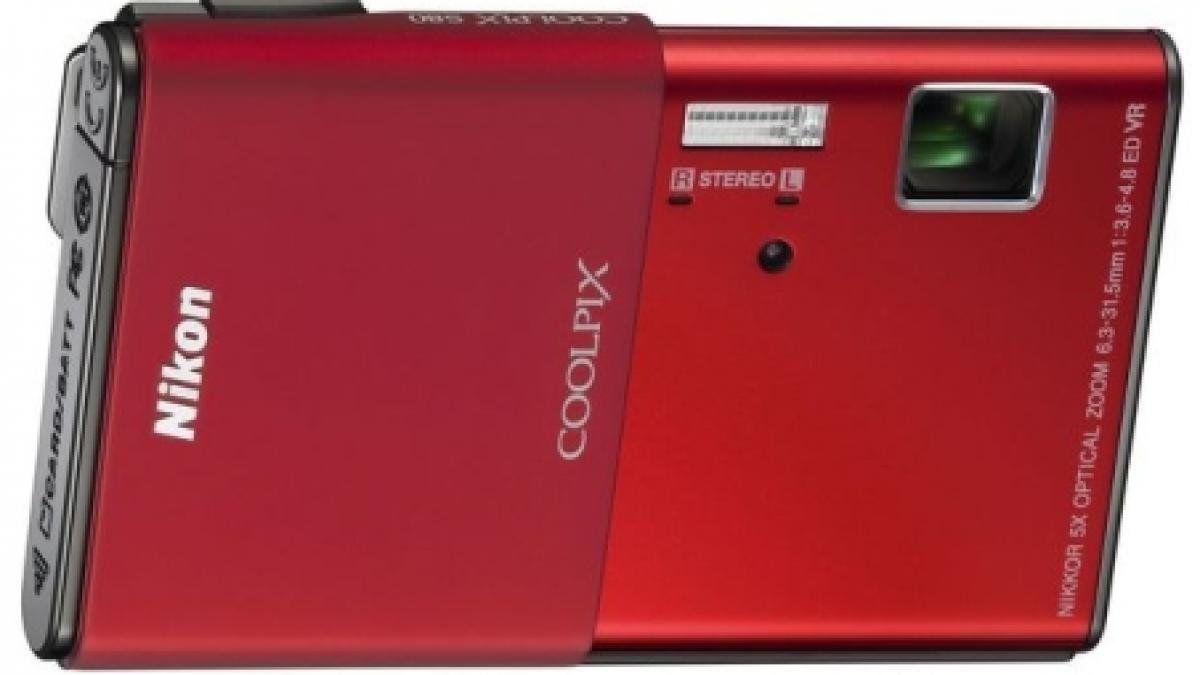 nikon anunta coolpix s80 si p7000