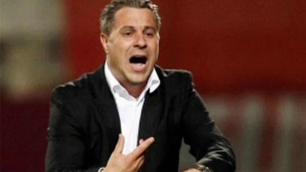 campioana en titre de nerecunoscut cu doua eliminari cfr cluj pierde in fata rapidului scor 0 2