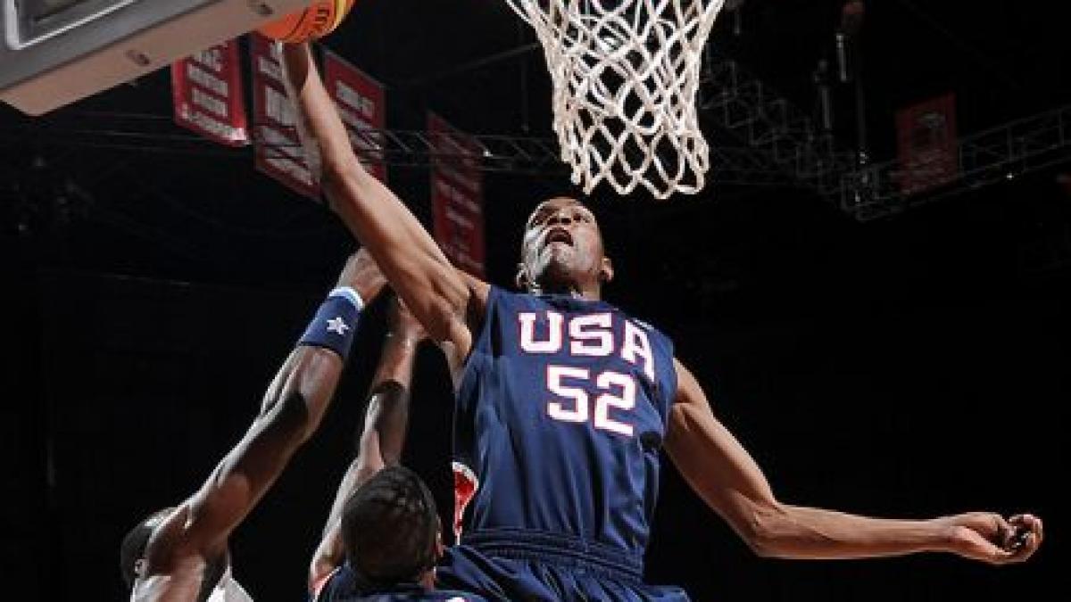 sua au invins rusia la cm de baschet dupa o prima repriza cu emotii