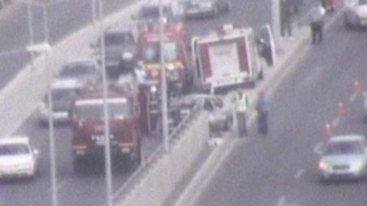 accident grav la intrarea in bucuresti un barbat a fost ranit dupa ce a intrat cu masina intr un
