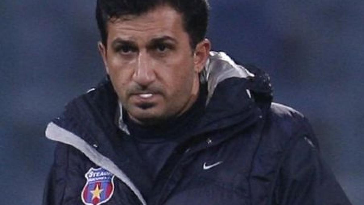 fostul preparator fizic al stelei injunghiat de fratele lui la un meci din liga a doua turca video