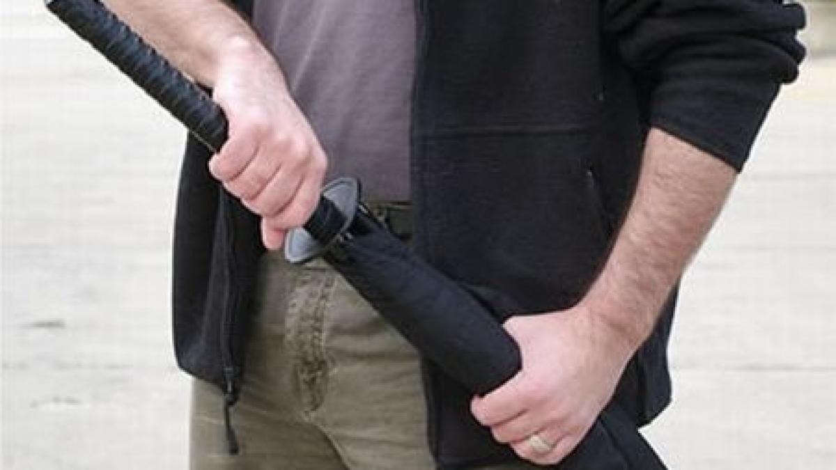 atac armat la politia de frontiera din moldova noua video