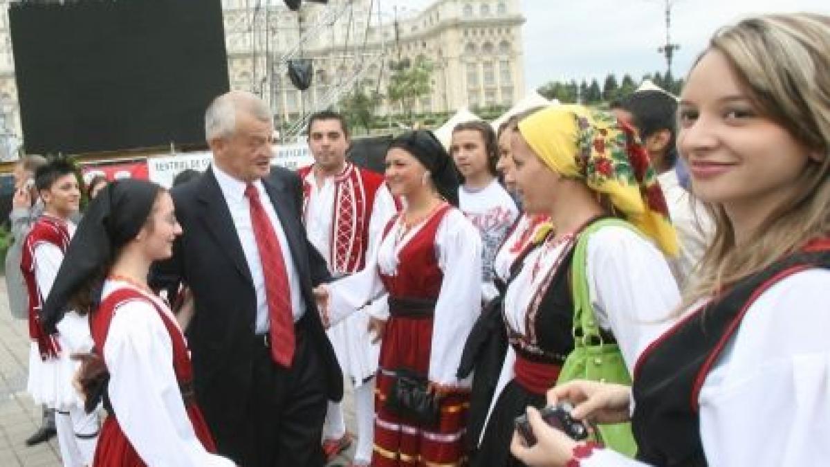 bucurestiul implineste 551 de ani vezi restrictiile traficului rutier in weekend video