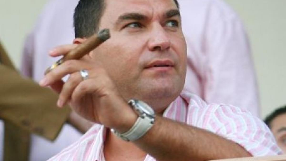 borcea striga hotii dupa 1 2 cu vaslui fanii ii cer sa plece din cauza mafiei pariurilor