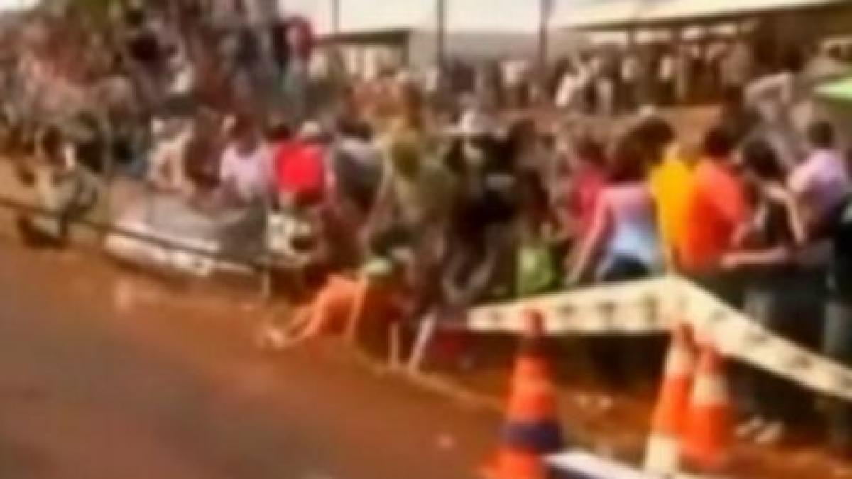 brazilia 100 de raniti dupa prabusirea unei tribune video