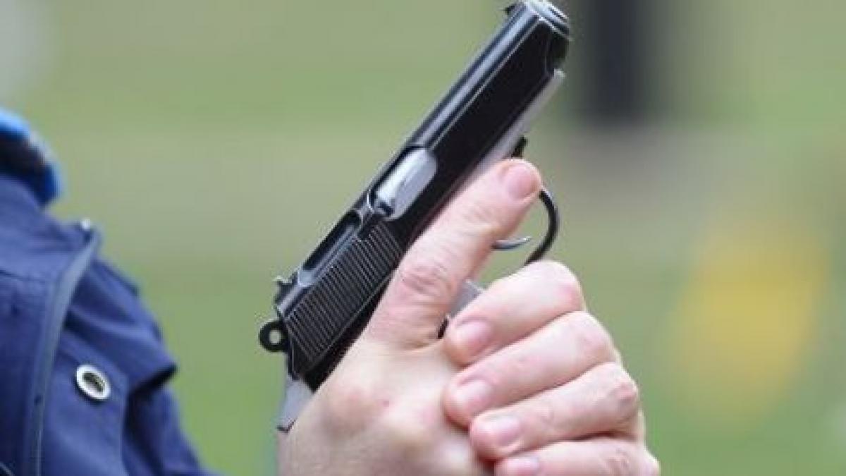 traficant de tigari din botosani prins in flagrant si impuscat de politisti video