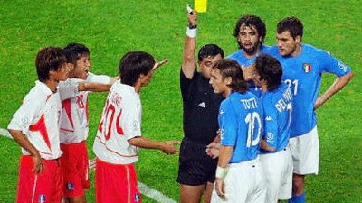 arbitrul care a eliminat italia la cm 2002 arestat pentru trafic de heroina