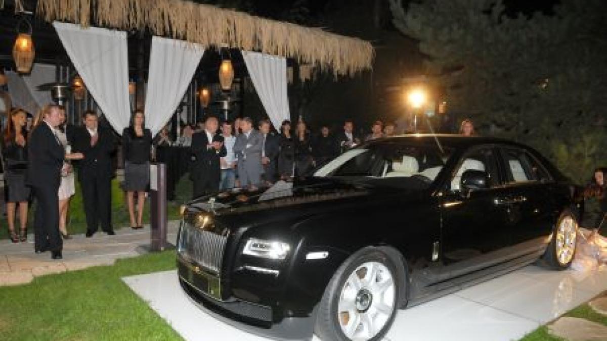 rolls royce ghost noua limuzina de lux lansat in romania foto