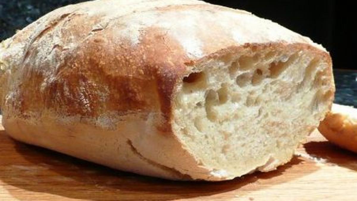 cei mai multi bani ai romanilor se duc pe mancare suntem codasii europei la achizitionarea de carti