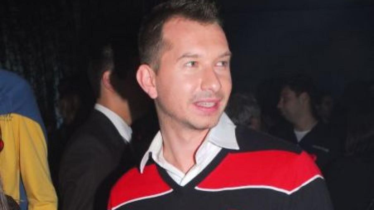 mihai sturzu de la hiq noul purtator de cuvant al tsd nicolae banicioiu singurul candidat la sefia