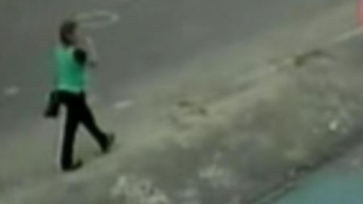 brazilia a scapat doar cu rani usoare dupa ce a fost tarata de o masina video