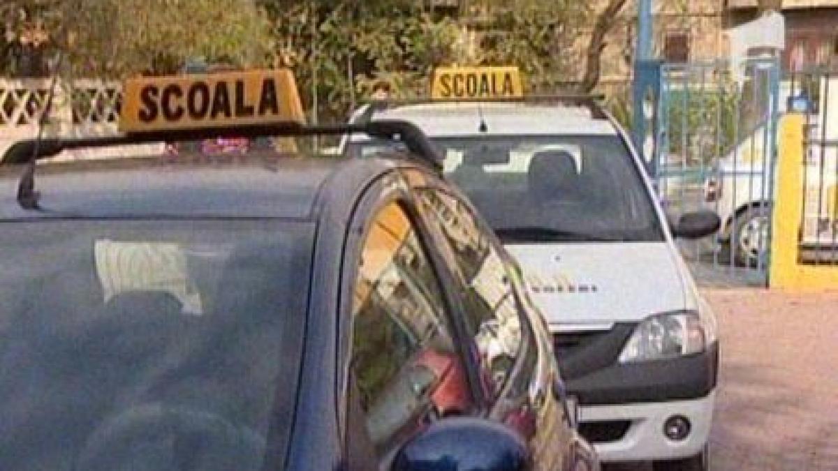 candidatii la examenul auto din bucuresti isi pot alege traseul video