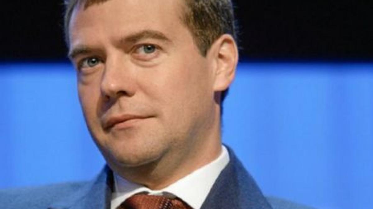 medvedev si ianukovici vor construi un pod intre peninsula crimeea si sudul rusiei